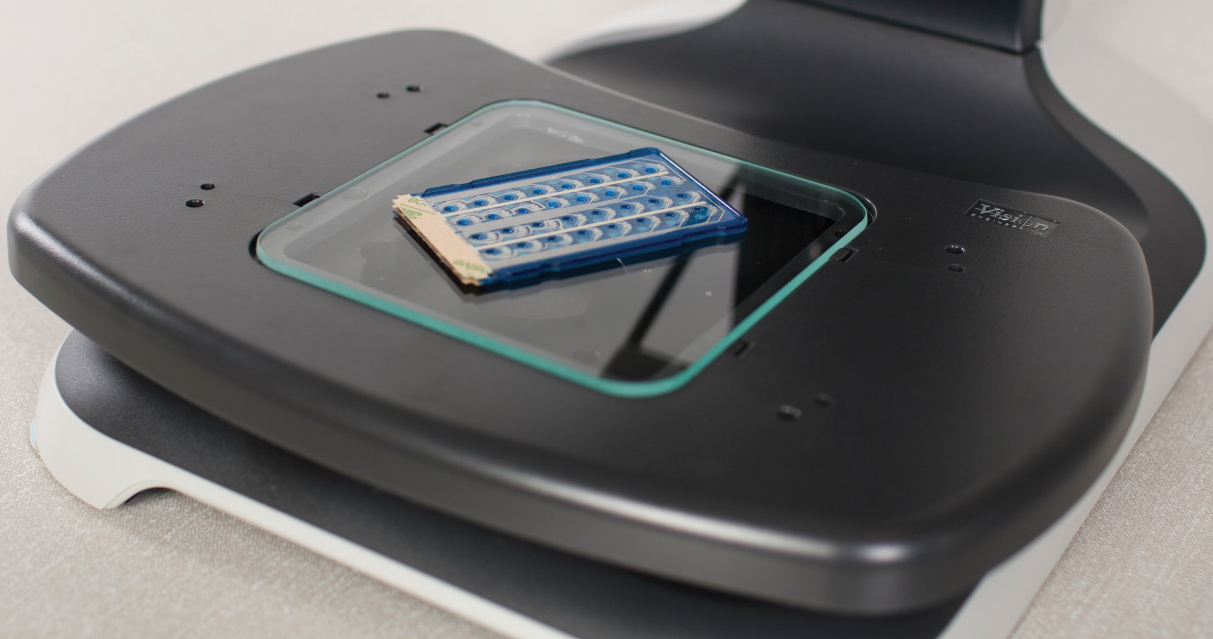 Vision Engineering EVS121 Pilot stage Locking, multi-directional floating stage for use with Ergo stand