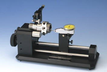 Universal Punch B-10P Model Part Diameters: 1/8” - 1” (3mm to 25mm) Part Lengths: up to 4” (102mm) 3/32” (1mm) Capacity with Zero Style Rollers, Accuracy .002mm/.00008"