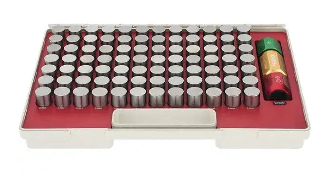 MHC Pin Sets Class ZZ Pin Sets M6-Minus Range : .917-1.00" Class : ZZ Tolerance : -.0002" Number of pins : 84 With Handle 616-8271