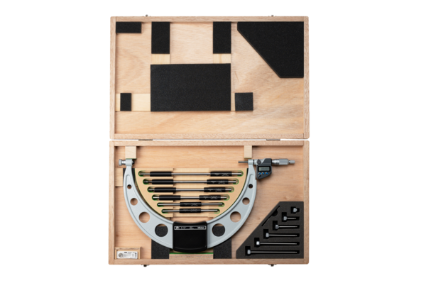 Mitutoyo Digital Micrometer Interchangeable Anvil Inch/Metric, 150-300mm(6-12"), IP65, incl. 6 Anvils 340-352-30 ( Inspec 106-62-400)