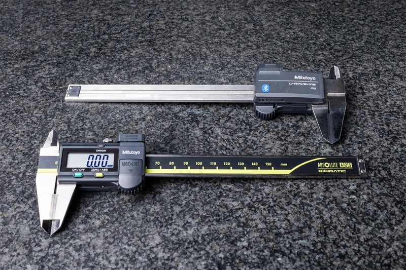 Mitutoyo Digital ABS AOS Caliper, OD Carb. Jaws 0-150mm 500-233-30-BT 264-625: U-WAVE fit Bluetooth, Buzzer Type Wireless Transmitter for Caliper 02AZF300:U-WAVE fit Bluetooth, Buzzer Type Wireless Transmitter for Caliper