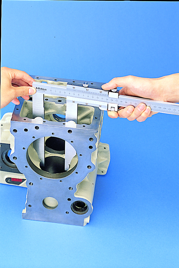 Mitutoyo Vernier Caliper Long Jaw, Fine Adjust. 0-1000mm, 0,05mm, Metric/Inch 534-104