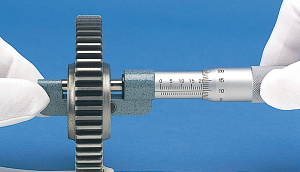 Mitutoyo Hub Micrometer 0-25mm 147-301