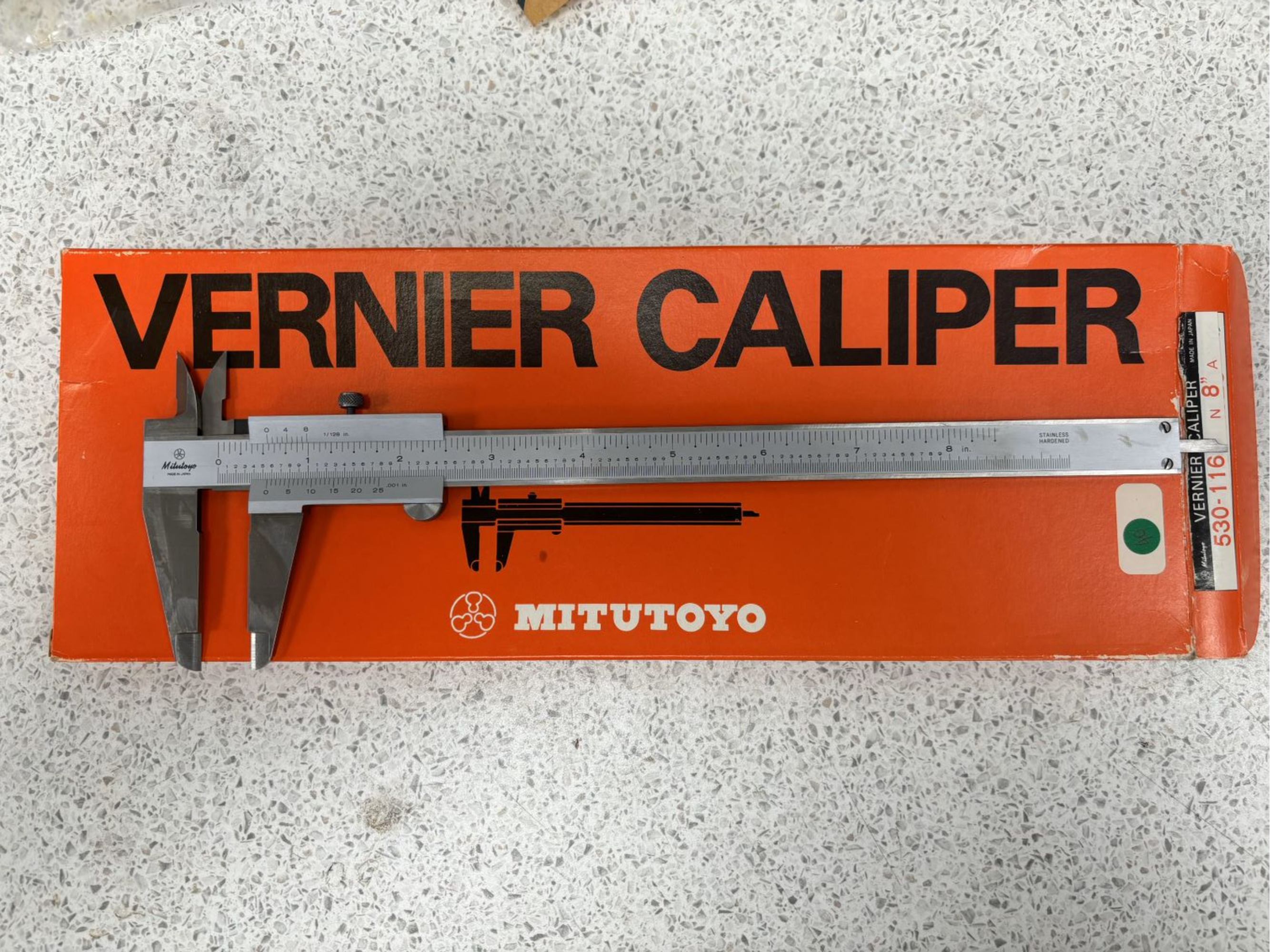 Mitutoyo Vernier Caliper 0-8" 0,001" 530-116