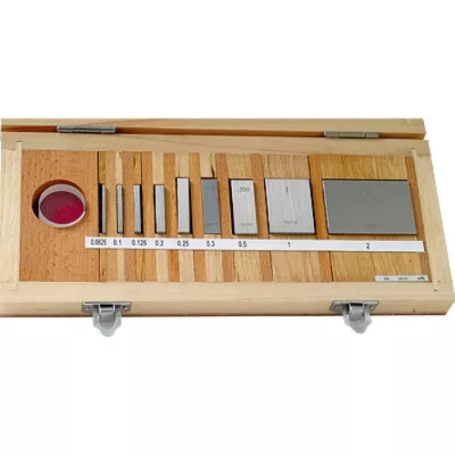 MHC 9100-9159 10 Gauge Blocks, Grade 1 .105, .210, .315, .420, .500, .605, .0625, .100,.125, .200,.250,.300,.500,1.000 & 2.000” 1 Optical Flat: 1” Dia. x.5125” Thickness, .000004", Flatness, .00002" Parallel