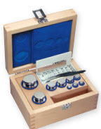 Kern 304-081-610 E1 Set of Weights 1g - 5kg Polished Stainless Steel in Wooden Box with DKD Calibration Certificate, Dust-brush, tweezers and gloves