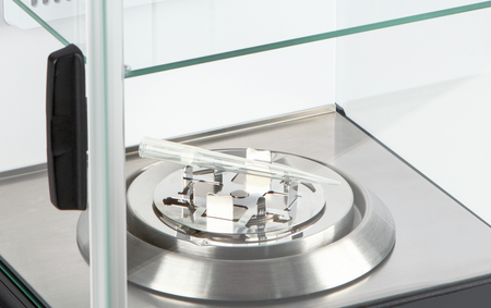 KERN® Analytical Balance ABP 100-5AM, Weighing range 135 g, Readout 0,00001 g