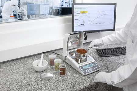 Kern Moisture analyser DBS 60-3, Weighing capacity [Max]	60 g Readability [d] 0,001 g Weighing system	Single-Cell Temperature [Min] (°C) 50 °C Temperature [Max] (°C) 200 °C