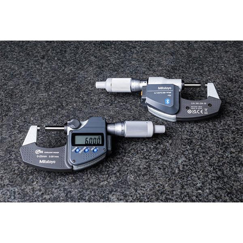 Mitutoyo 293-234-30-BT Wireless Set inc. 264-626 & 02AZF310, Digimatic Digital Micrometer, Range 0-25mm, Resolution 0.001mm, IP65, with SPC Data Output