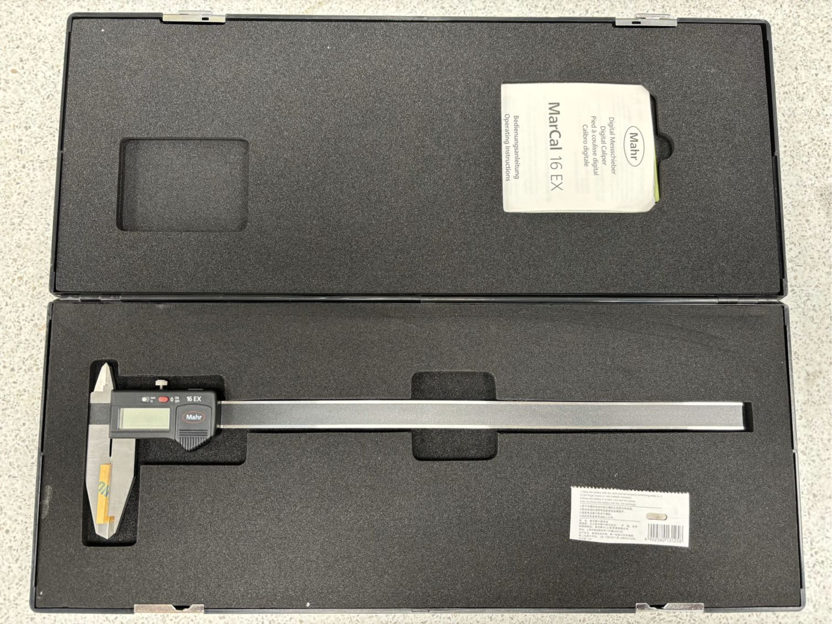 Mahr Digital Caliper, 0-300mm(0-12") .01mm/.0005"