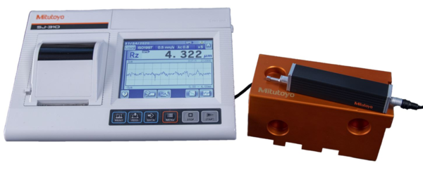 Surftest SJ-310R [inch/mm] "R5µm; 4mN; Retract-Drive" Item number: 178-573-12E