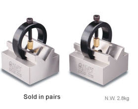 PV100 V Blocks with C Clamp. Clamping range 3~ 20 Height deviation 0.005mm Squareness: 0.005mm V groove acc. within 0.005mm